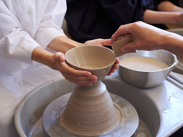 電動ろくろ体験の制作サポート